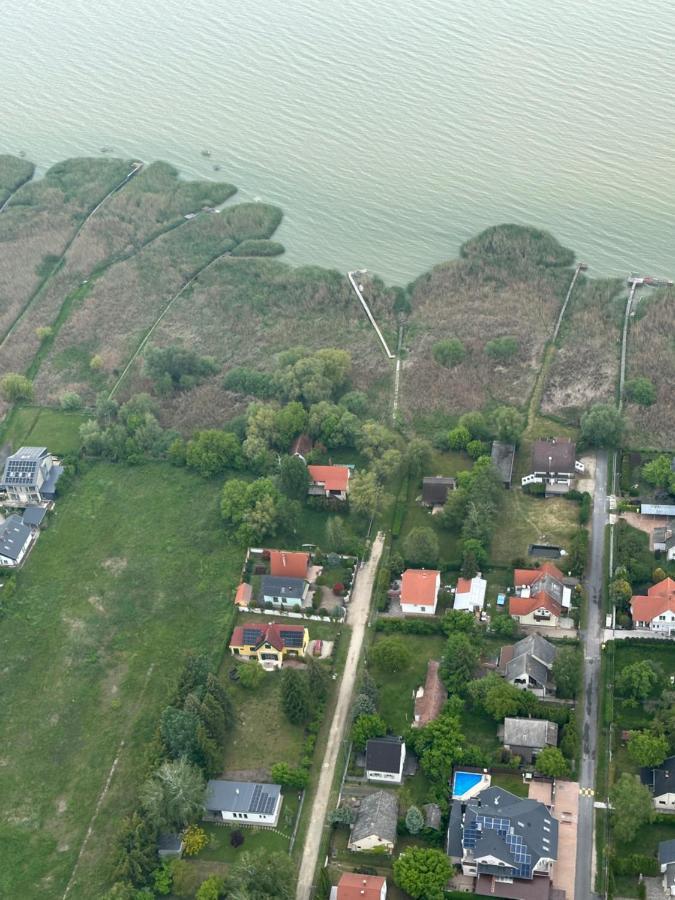 Topart Apartman I Balatonfenyves Exterior photo