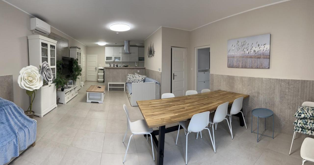 Topart Apartman I Balatonfenyves Exterior photo