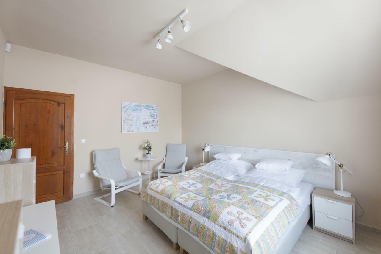 Topart Apartman I Balatonfenyves Exterior photo