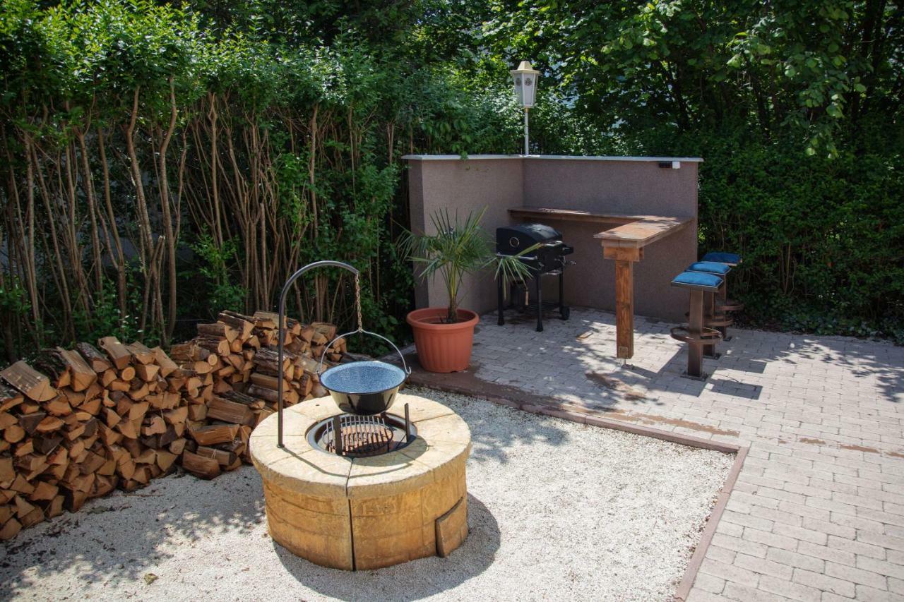 Topart Apartman I Balatonfenyves Exterior photo